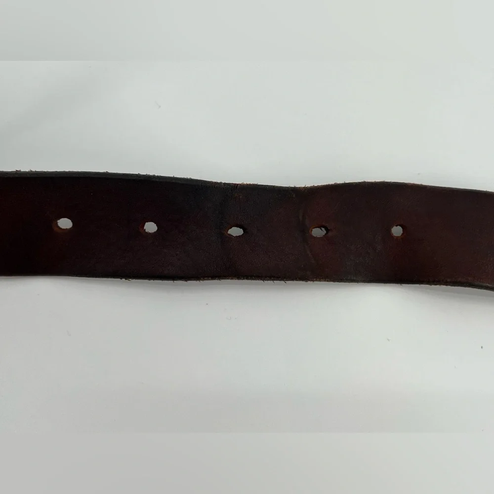 Ladies Vintage Leather Belt 32/34‎
